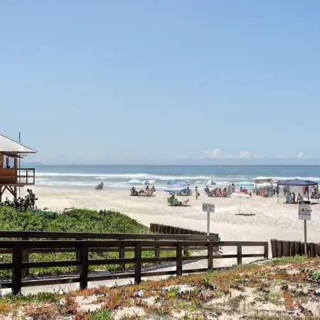 Conforto E Praticidade A 150M Da Praia Com Piscina Florianópolis Exterior foto