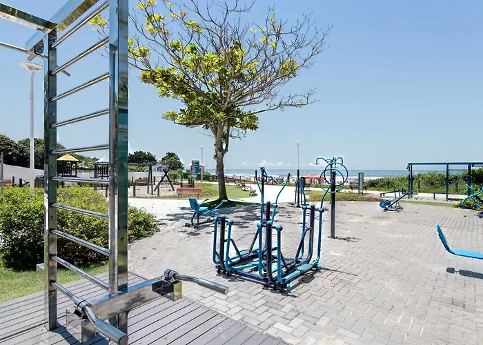 Conforto E Praticidade A 150M Da Praia Com Piscina